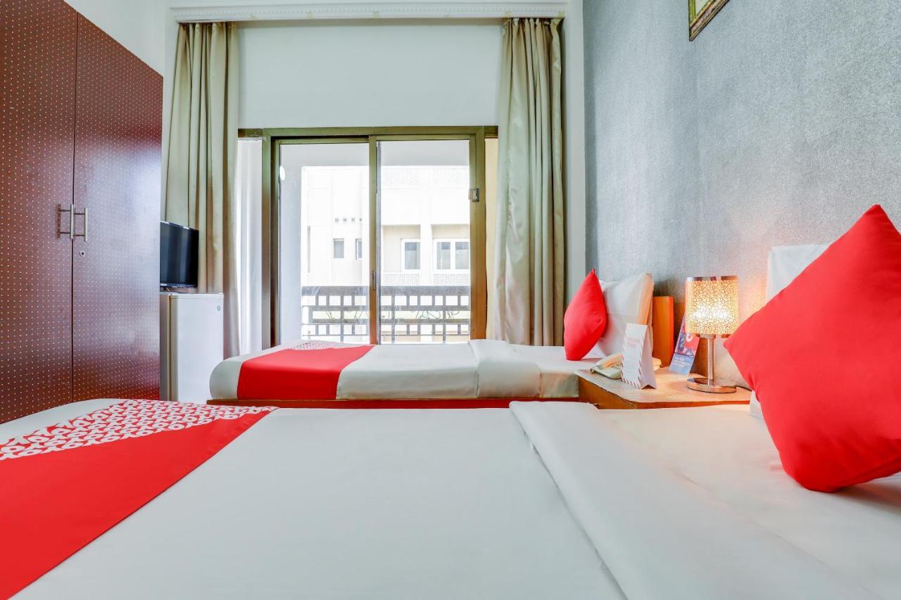 Oyo 339 Vienna Hotel Дубай Екстер'єр фото