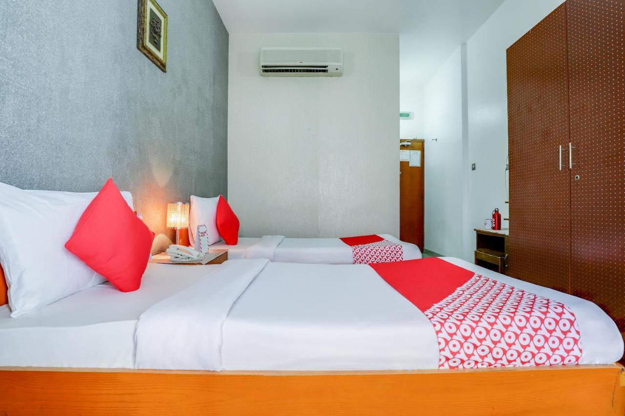 Oyo 339 Vienna Hotel Дубай Екстер'єр фото