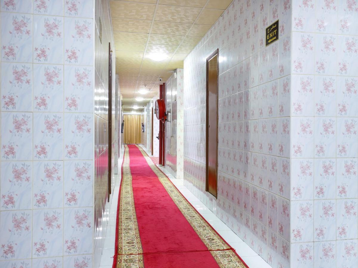 Oyo 339 Vienna Hotel Дубай Екстер'єр фото