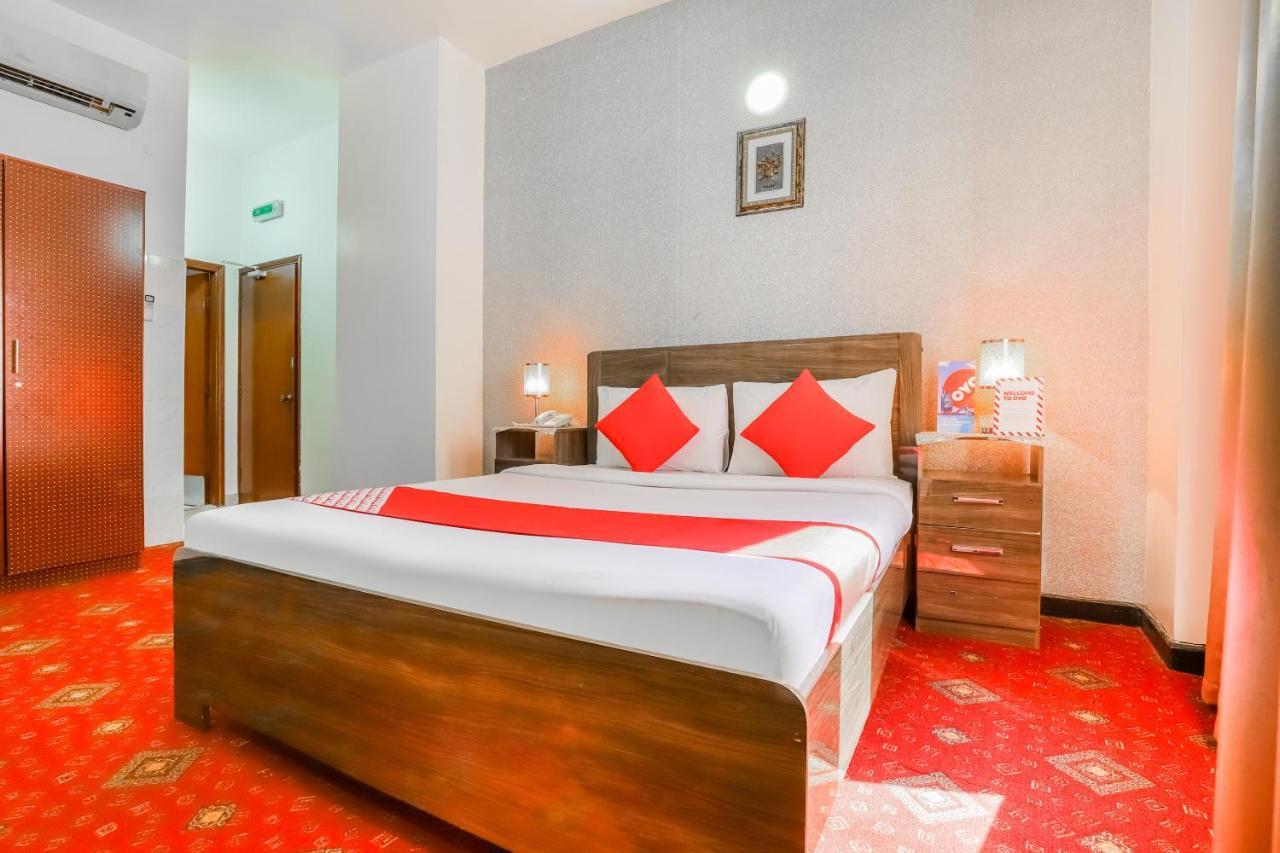 Oyo 339 Vienna Hotel Дубай Екстер'єр фото