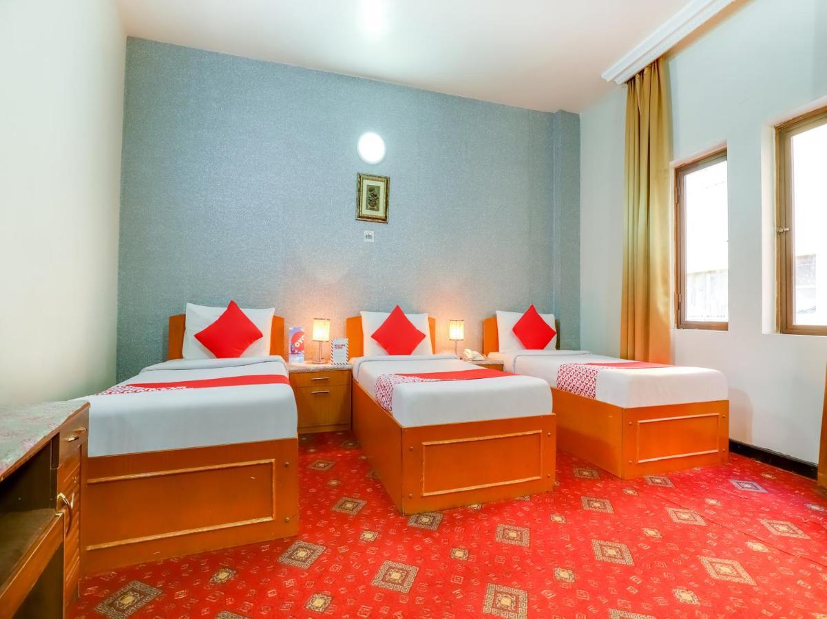 Oyo 339 Vienna Hotel Дубай Екстер'єр фото