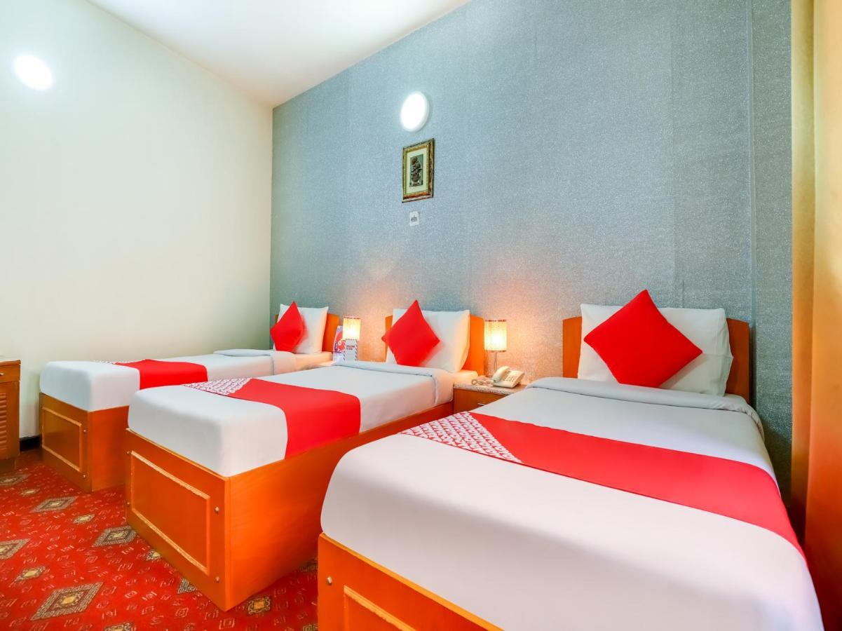 Oyo 339 Vienna Hotel Дубай Екстер'єр фото